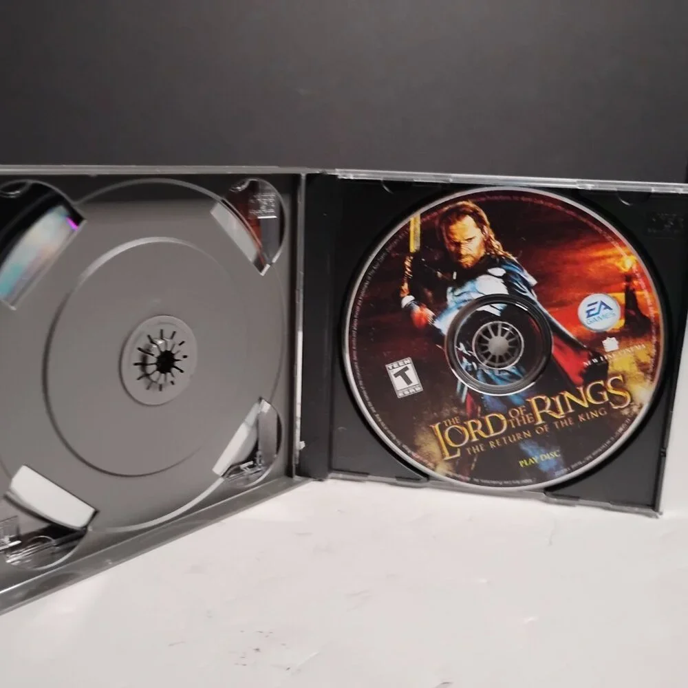 The Lord Of The Rings The Return Of The King by EA Games PC Game 3-Disc Set